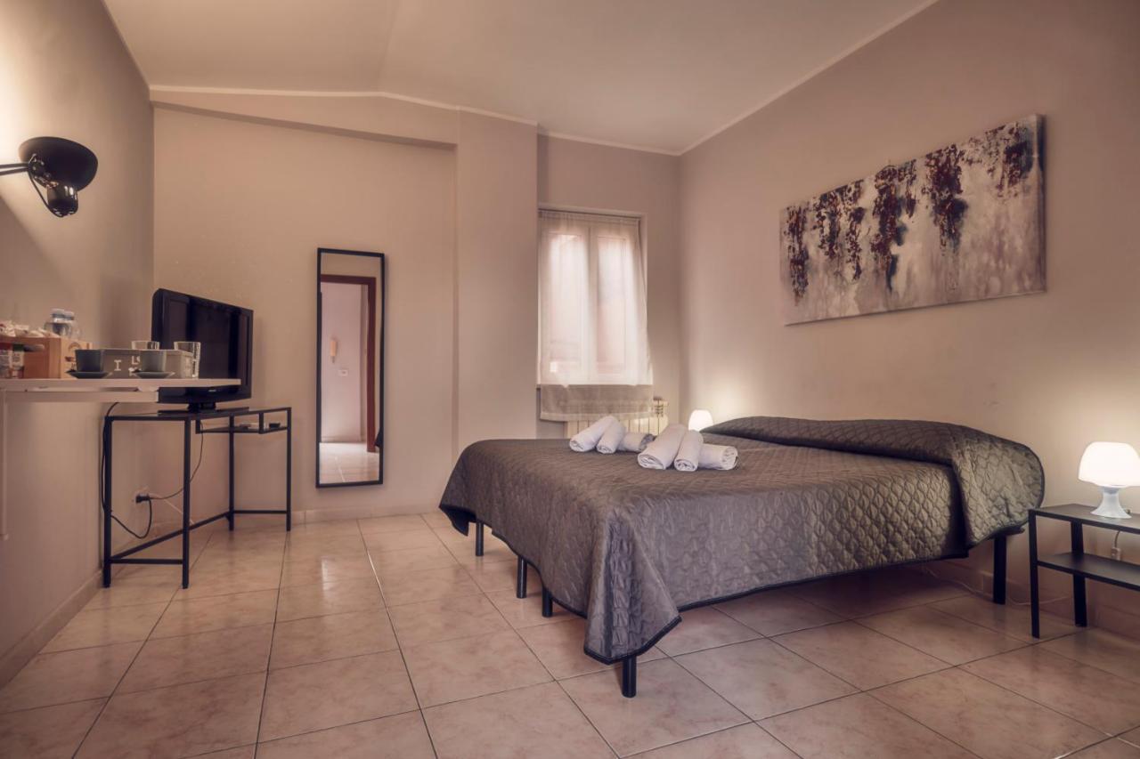 Travelershome Ciampino 170 Station Street Eksteriør bilde